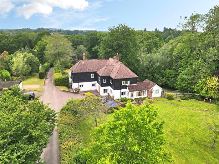 5 Bedroom Detached House For Sale In Faircrouch Lane, Wadhurst, TN5