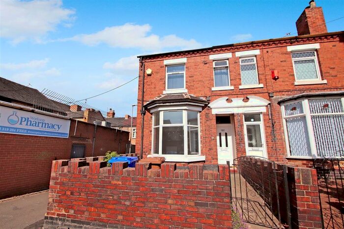 1 Bedroom Flat To Rent In Blurton Road, Heron Cross, Stoke-On-Trent, ST4