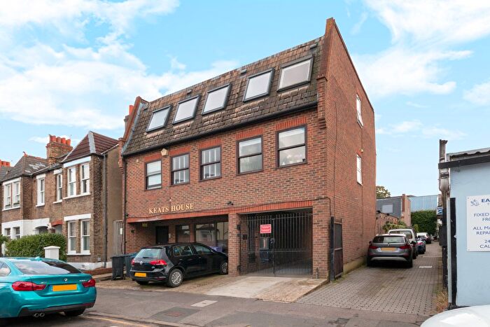 1 Bedroom Flat To Rent In Cowper Road, London, SW19