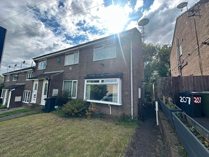 2 Bedroom Property To Rent In Norwood Road, Huddersfield, HD2