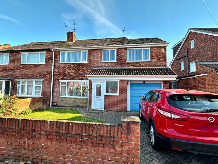 4 Bedroom Semi Detached House For Sale In Sandall Park Drive, Wheatley Hills, Doncaster, DN2