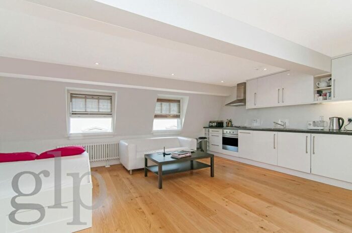 Studio To Rent In Catherine Street, London, Greater London, Covent Garden, WC2B