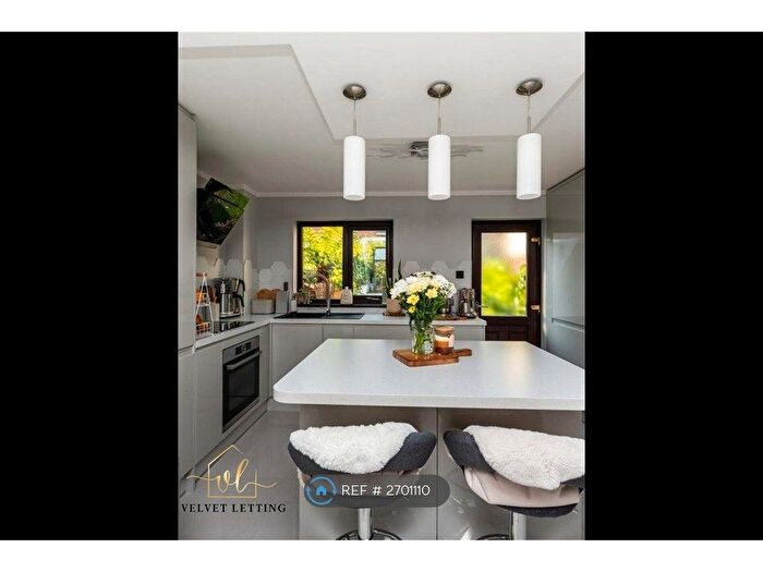 2 Bedroom Terraced House To Rent In Gelli Aur, Treboeth, Swansea, SA5