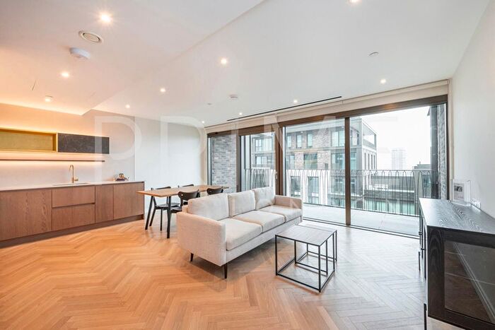 2 Bedroom Flat To Rent In Saxon House, Kings Road Park, Chelsea, SW6