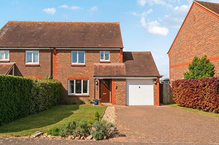 3 Bedroom Semi-Detached House For Sale In Walwyn Close, Birdham, PO20