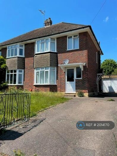3 Bedroom Semi-Detached House To Rent In Hillside Avenue, Canterbury, CT2