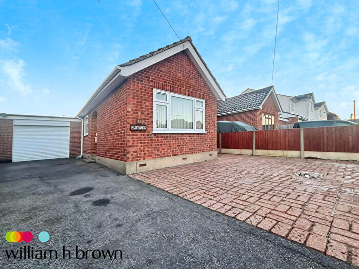 2 Bedroom Bungalow To Rent In Peartree Lane, Doddinghurst, Brentwood, CM15