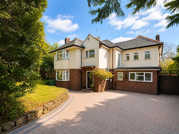 5 Bedroom Detached House For Sale In Barnston Road, Thingwall, Wirral, CH61
