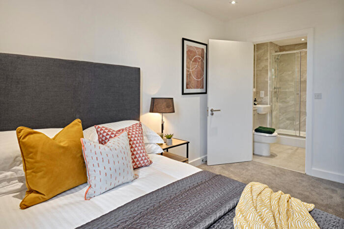 1 Bedroom Flat To Rent In Oxbow, Stephenson House, M5