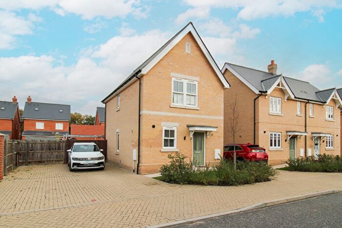 3 Bedroom Detached House For Sale In Mandarin Way, Chesterwell, CO4