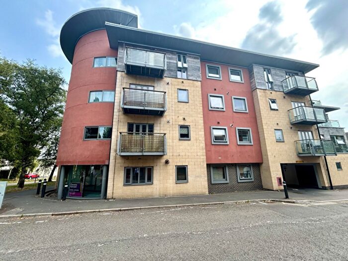 1 Bedroom Flat For Sale In Park Road, Yeovil, BA20