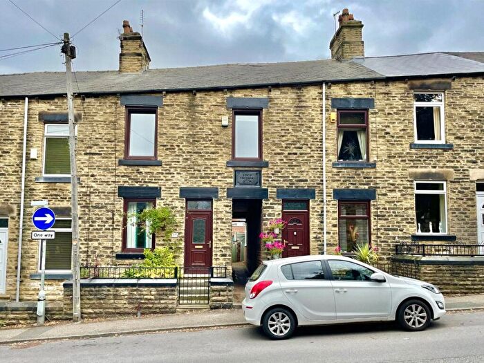 4 Bedroom Terraced House For Sale In Cemetery Road, Wombwell, Barnsley, S73