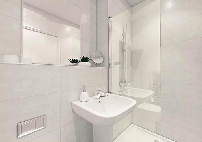 2 Bedroom Flat To Rent In Aylesbury, Buckinghamshire, HP19