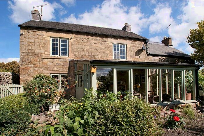 3 Bedroom Cottage For Sale In Rock House, Wensley, DE4