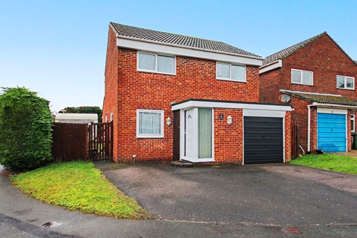 3 Bedroom Detached House For Sale In St. Swithun Close, Bishops Waltham, SO32