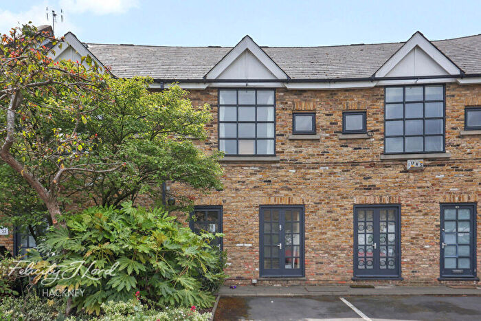 2 Bedroom Terraced House For Sale In Independent Place, London, E8