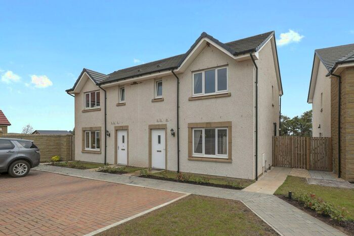 3 Bedroom Semi-Detached House For Sale In Pencraig Avenue, East Linton, EH40