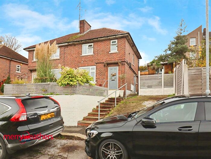 2 Bedroom Semi-Detached House For Sale In Bennett Street, Kimberworth, Rotherham, S61