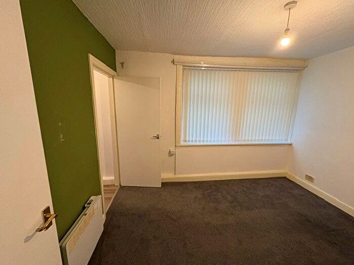 1 Bedroom Flat To Rent In Marine Road Central, Morecambe, LA4
