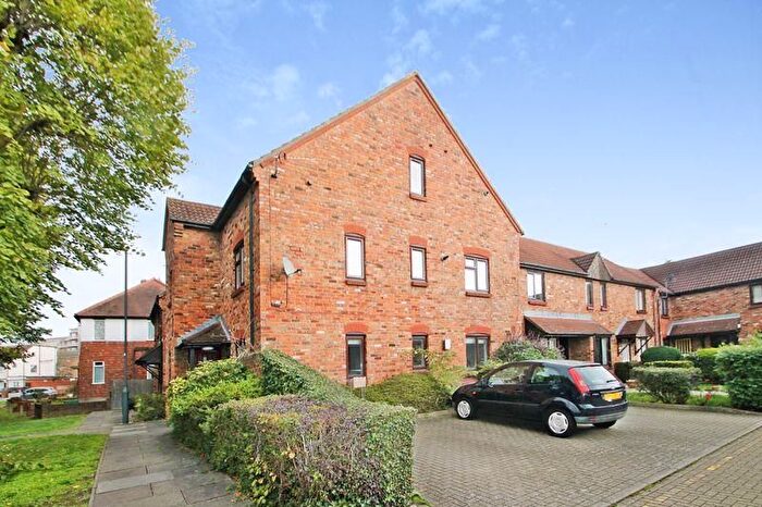 1 Bedroom Flat To Rent In Barnaby Close, Harrow Middlesex, HA2