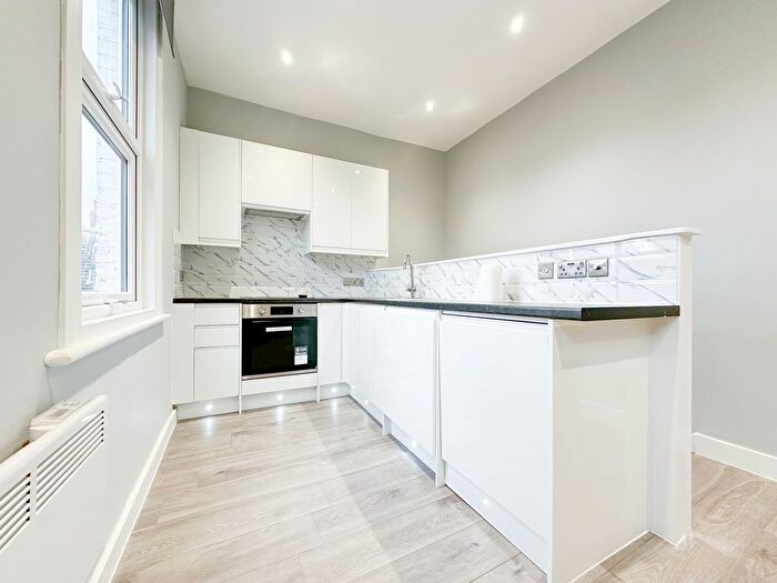 Studio To Rent In Agamemnon Road, West Hampstead, NW6