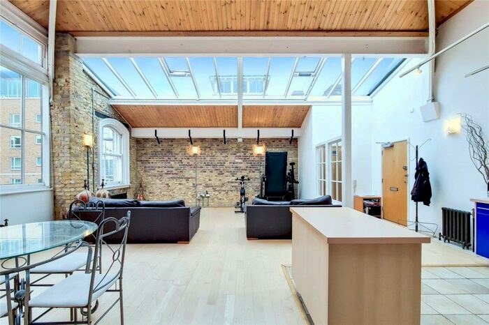 2 Bedroom Flat To Rent In Building, Chatham Close, London, London, SE18