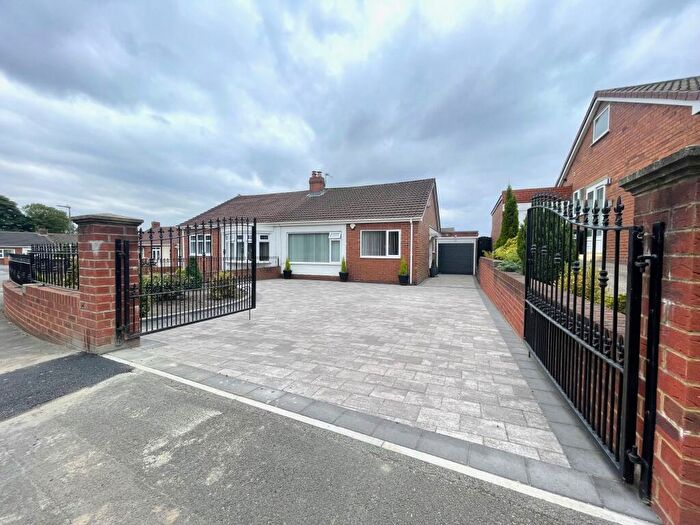 2 Bedroom Semi-Detached Bungalow For Sale In Lonsdale, Birtley, DH3
