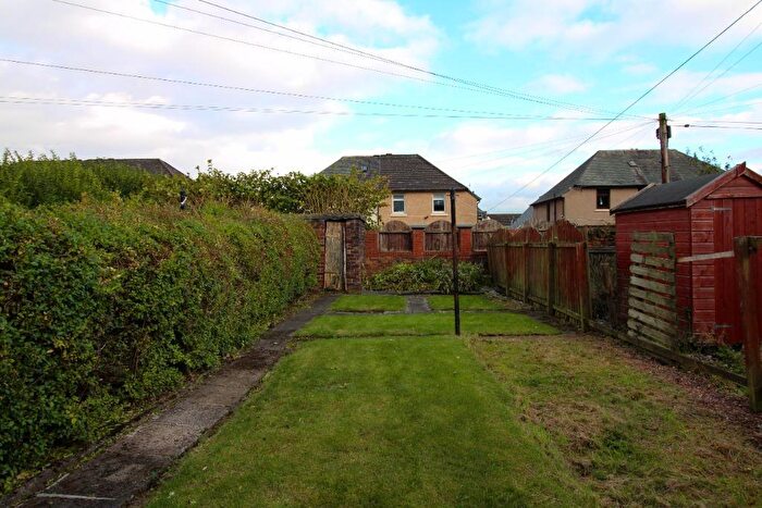 2 Bedroom Flat To Rent In Argyll Avenue, Falkirk, FK2