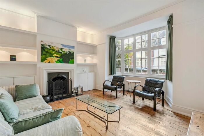 5 Bedroom Semi-Detached House To Rent In Flanders Road, London, W4