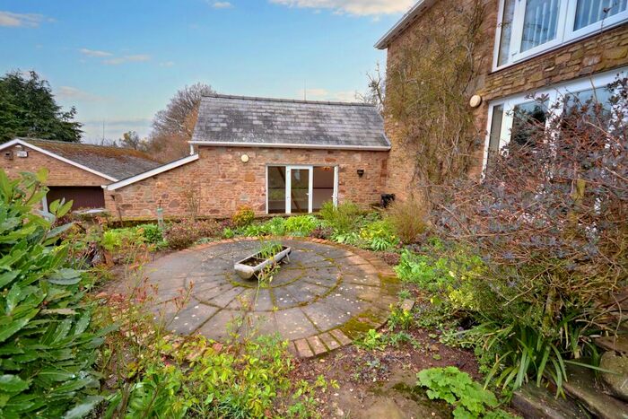 Studio To Rent In May Hill, GL17