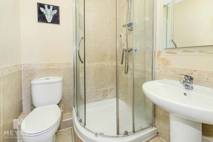 2 Bedroom Flat For Sale In High Street, Poole Town Centre, BH15