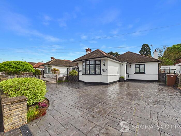 2 Bedroom Detached Bungalow For Sale In Oakland Way, Epsom, KT19