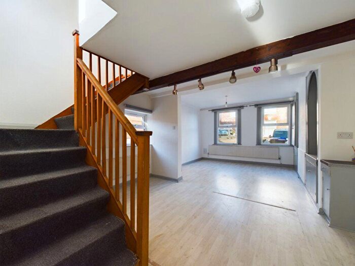 2 Bedroom Semi Detached House To Rent In Grove Street, Boston, Lincolnshire, PE21