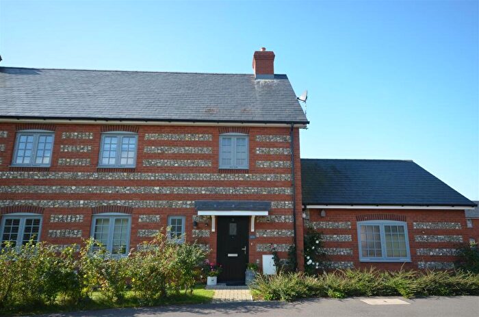 3 Bedroom Semi-Detached House For Sale In Sutton View, Fontmell Magna, SP7