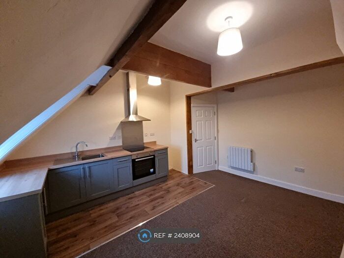 1 Bedroom Flat To Rent In Arboretum Road, Worcester, WR1