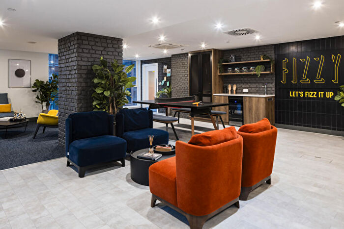 2 Bedroom Flat To Rent In Fizzy Ea B - Silvertown Way London, E16