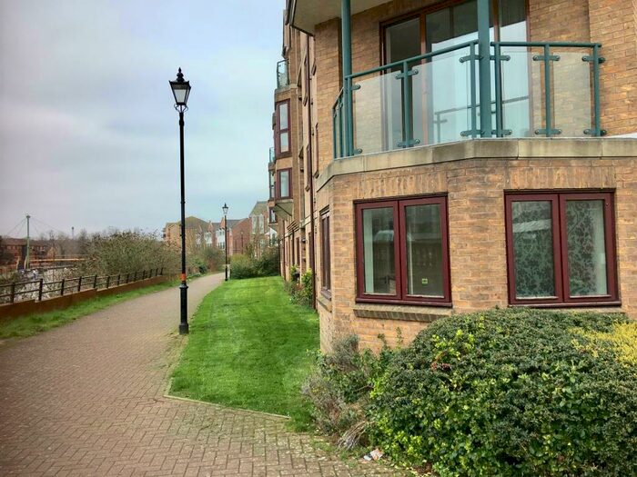 2 Bedroom Apartment To Rent In Henry Bird Way Northampton, NN4