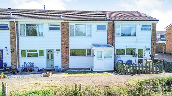 3 Bedroom Terraced House For Sale In Chapel Fields, Great Barford, MK44