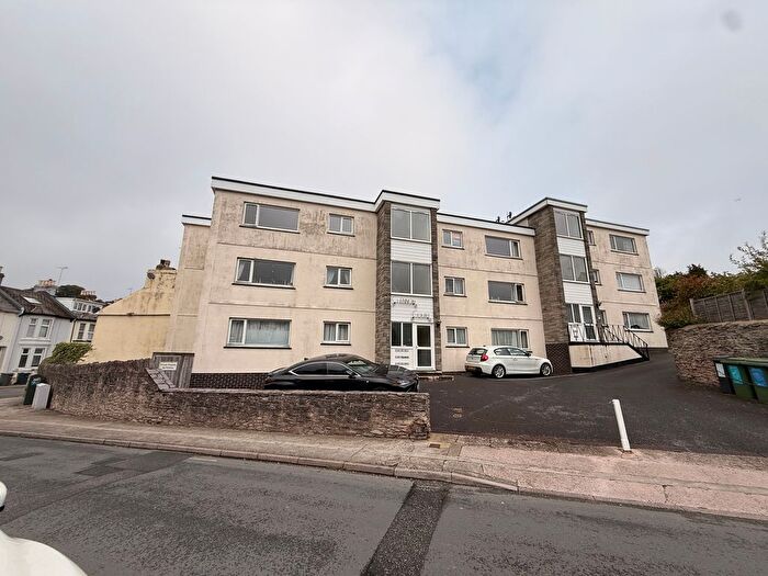2 Bedroom Flat To Rent In Caster Road, Brixham, TQ5
