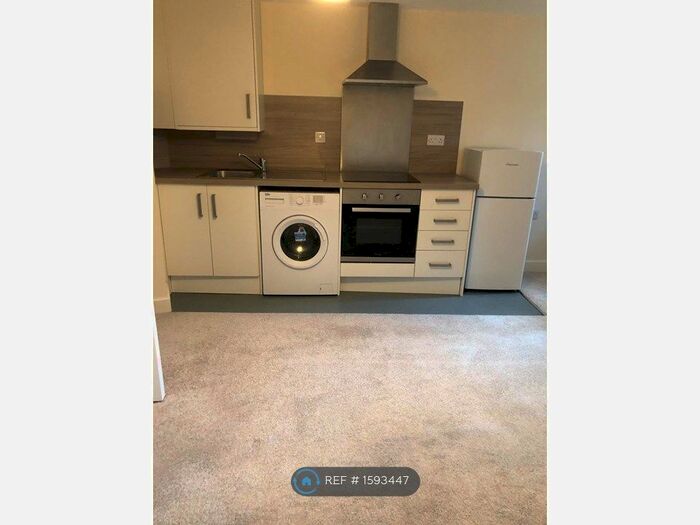 Studio To Rent In Claylands Road, Bishops Waltham, Southampton, SO32