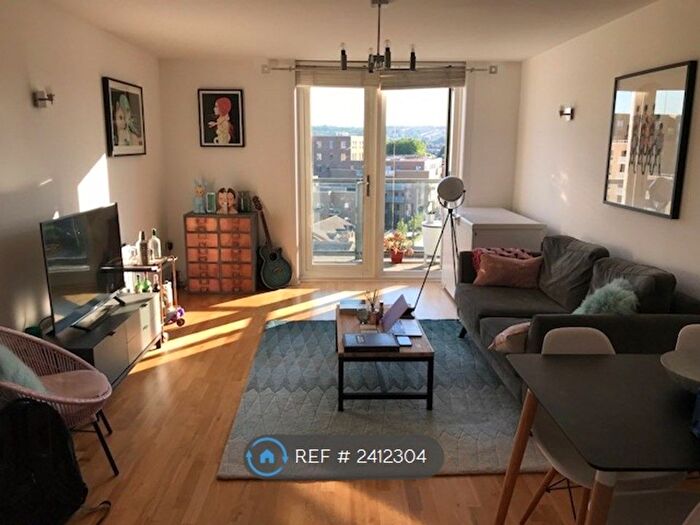 1 Bedroom Flat To Rent In Chadwell Lane, London, N8