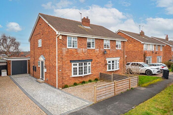 3 Bedroom Semi Detached House For Sale In Fairfax Crescent, Tockwith, York, YO26