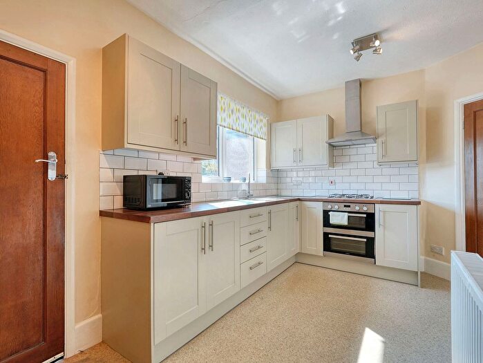 2 Bedroom Semi-Detached Bungalow For Sale In Moss Bay Road, Workington, CA14