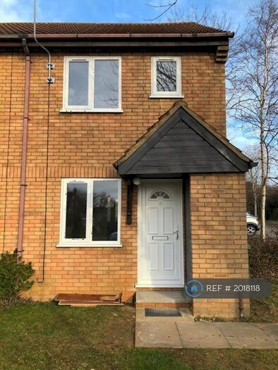 2 Bedroom End Of Terrace House To Rent In Bosworth Close, Bletchley, Milton Keynes, MK3