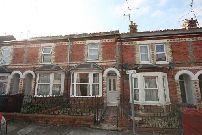 1 Bedroom Flat To Rent In Highgrove Street, Reading, RG1