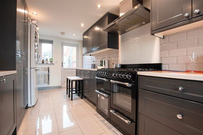 4 Bedroom Detached House For Sale In Park Mews, Wellingborough, NN8