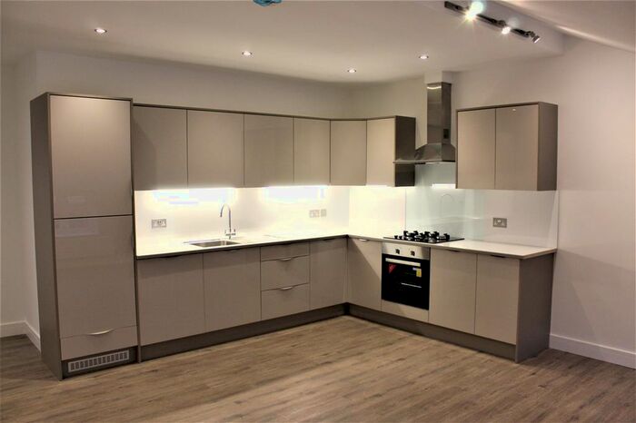 2 Bedroom Flat To Rent In Calthorpe Heights, Southbar Street, Banbury, Banbury, OX16