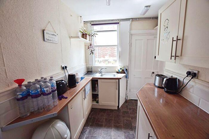1 Bedroom House Of Multiple Occupation To Rent In Campbell Road, Bedford, MK40