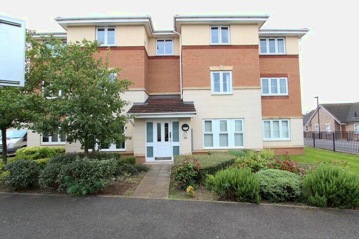 2 Bedroom Flat To Rent In Doveholes Drive, Sheffield, S13