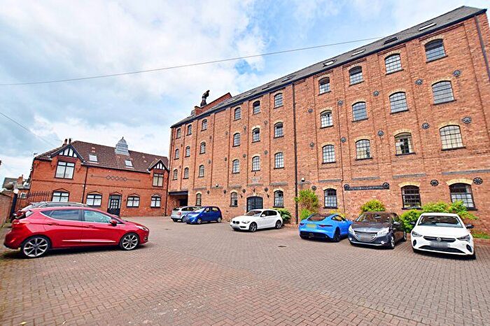2 Bedroom Apartment For Sale In Vernon Street, Lincoln, LN5
